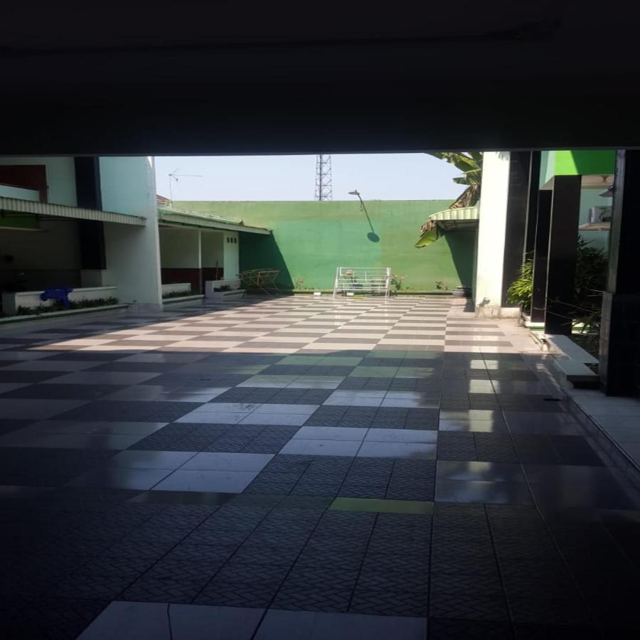 Lawean Hotel Mulia מראה חיצוני תמונה